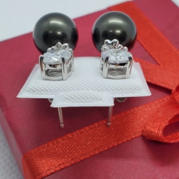 925 Silver CZ and Dangling Pearl Earrings - Picture 6 of 6
